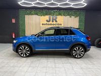 Usado VW T-Roc Sportline 150 CV (110 kW) 2020 Azul SUV