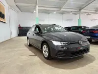Usado VW Golf VIII 115 CV (84 kW) 2022 Gris / plata Familiar