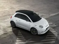 Nuevo Abarth 500e Turismo 114 kW (155 CV) 2025 Blanco Utilitario