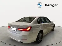 Używany BMW 318 Shadowline 150 KM (110 kW) 2024 Biały Sedan/Limuzyna