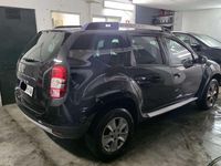Usado Dacia Duster Lauréate 110 CV (80 kW) 2014 Negro SUV