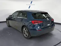 Usado Mercedes A180 116 CV (85 kW) 2020 Azul Berlina