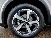 Usado Nissan Qashqai N-Connecta 140 CV (102 kW) 2024 Gris SUV