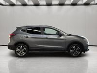 Usado Nissan Qashqai Visia 115 CV (84 kW) 2018 Gris SUV