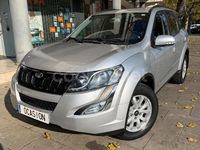 Usado Mahindra XUV500 140 CV (102 kW) 2019 Gris / plata SUV