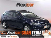 Usado VW Golf VIII Business 110 CV (80 kW) 2020 Azul Familiar