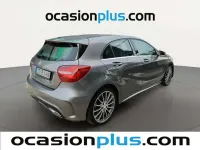 Usado Mercedes A180 109 CV (80 kW) 2018 Gris Utilitario