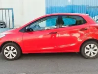 Käytetty Mazda 2 75 HP (55 kW) 2013 Punainen Viistoperä