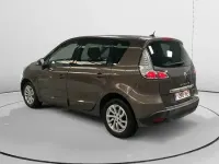 Käytetty Renault Scénic III Dynamique 130 HP (95 kW) 2012 Ruskea Tila-auto