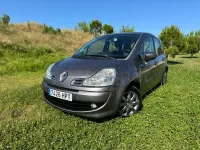 Usado Renault Grand Modus Evolution 90 CV (66 kW) 2013 Beige Monovolumen