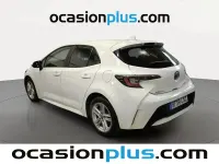 Usado Toyota Corolla Active 122 CV (89 kW) 2022 Blanco Berlina