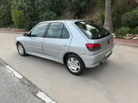 Begagnad Peugeot 306 90 HK (66 kW) 1999 Grå Sedan