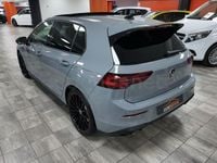 Usado VW Golf VIII GTI Clubsport 300 CV (220 kW) 2024 Gris / plata Berlina