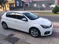 Usado Peugeot 308 Style 130 CV (95 kW) 2018 Blanco Berlina