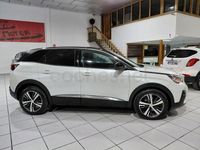 Usado Peugeot 3008 Allure 120 CV (88 kW) 2017 Blanco SUV