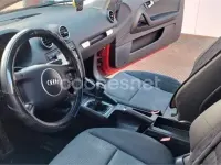 Usado Audi A3 Ambition 105 CV (77 kW) 2005 Rojo Utilitario