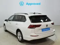 Usado VW Golf VIII Life 115 CV (84 kW) 2023 Blanco Familiar