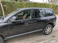 Usado VW Touareg 225 CV (165 kW) 2007 Negro SUV