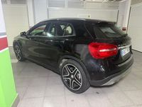 Usado Mercedes GLA220 Urban 177 CV (130 kW) 2017 Negro SUV