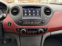 Usado Hyundai i10 87 CV (63 kW) 2017 Rojo Utilitario