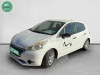 Usado Peugeot 208 Active 75 CV (55 kW) 2015 Blanco Utilitario