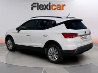 Usado Seat Arona Ecomotive 95 CV (69 kW) 2018 Blanco SUV