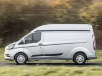 Usado Ford Transit Custom Sport 170 CV (125 kW) 2019 Rojo Familiar