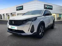 Usado Peugeot 3008 Allure 130 CV (95 kW) 2023 Blanco SUV