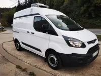 Usado Ford Tourneo Custom Titanium 125 CV (91 kW) 2016 Blanco Van