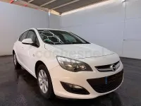 Usado Opel Astra Excellence 110 CV (80 kW) 2015 Blanco Berlina