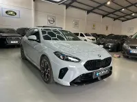 Usado BMW 120 M Sport 170 CV (125 kW) 2025 Gris / plata Utilitario