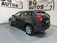 Usado Volvo XC60 Kinetic 150 CV (110 kW) 2017 Azul SUV