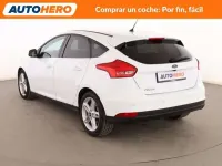 Usado Ford Focus Titanium 120 CV (88 kW) 2016 Blanco Utilitario