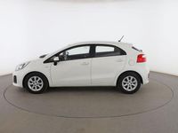 Usado Kia Rio 86 CV (63 kW) 2015 Blanco Berlina