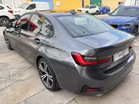 Usado BMW 320 M Sport 190 CV (139 kW) 2022 Gris Berlina