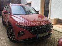 Usado Hyundai Tucson 136 CV (100 kW) 2023 Rojo SUV