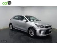 Usado Kia Rio Urban 84 CV (61 kW) 2020 Gris Berlina