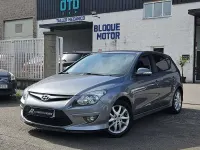Usado Hyundai i30 GLS 128 CV (94 kW) 2011 Gris Utilitario