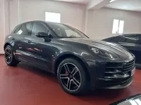 Usado Porsche Macan 245 CV (180 kW) 2021 Gris SUV