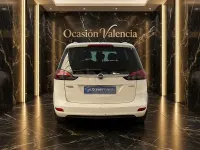 Usado Opel Zafira Family 120 CV (88 kW) 2015 Blanco Monovolumen