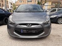 Usado Hyundai ix20 Classic 90 CV (66 kW) 2012 Gris Utilitario