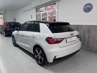 Usado Audi A1 Comfort 110 CV (80 kW) 2022 Blanco SUV