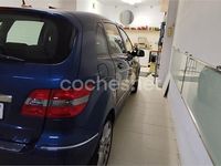 Usado Mercedes B180 109 CV (80 kW) 2009 Azul Monovolumen