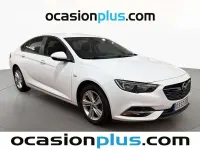 Usado Opel Insignia Selective 136 CV (100 kW) 2017 Blanco Berlina