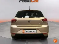 Usado Seat Ibiza Style 95 CV (69 kW) 2018 Gris Utilitario