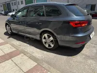 Usado Seat Leon FR 150 CV (110 kW) 2020 Gris / plata Familiar