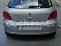 Usado Peugeot 307 110 HP (80 kW) 2005 Cinzento Sedan