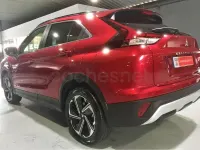 Usado Mitsubishi Eclipse Cross 188 CV (138 kW) 2024 Rojo SUV
