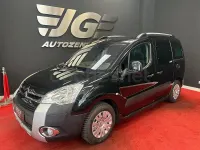 Usado Citroën Berlingo XTR 114 CV (83 kW) 2012 Negro Monovolumen