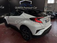 Begagnad Toyota C-HR Advance 184 HK (135 kW) 2019 Vit SUV